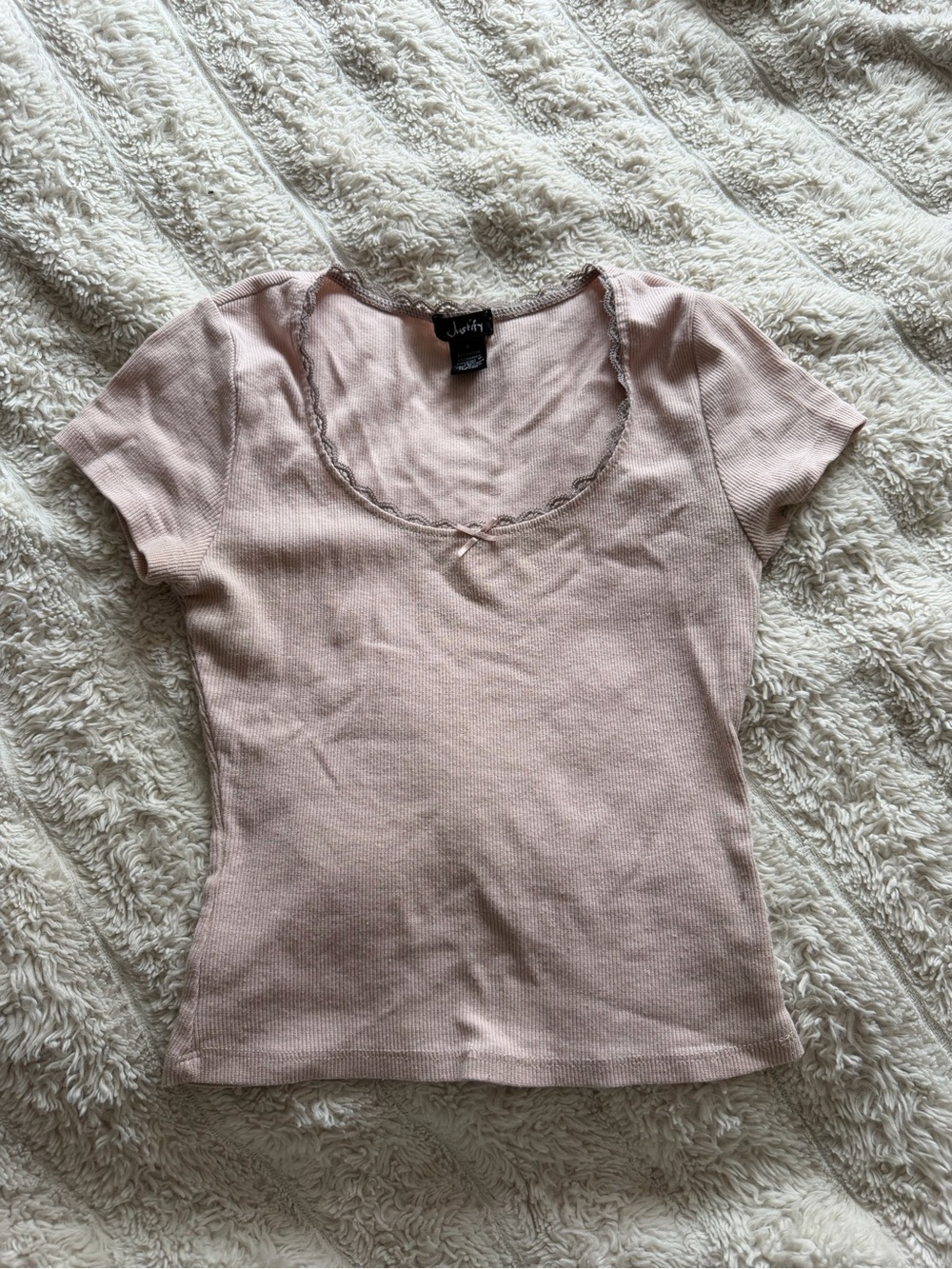 Justify Light Blush Ribbed Scoop Neck Tee